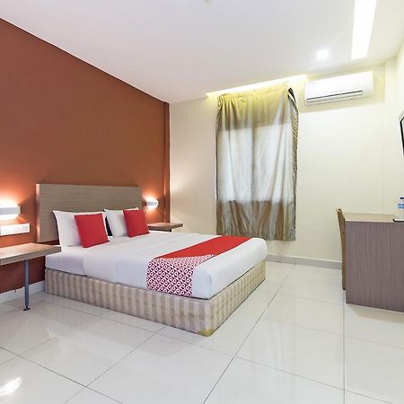 Archeotel Hotel Куала Лумпур Екстериор снимка