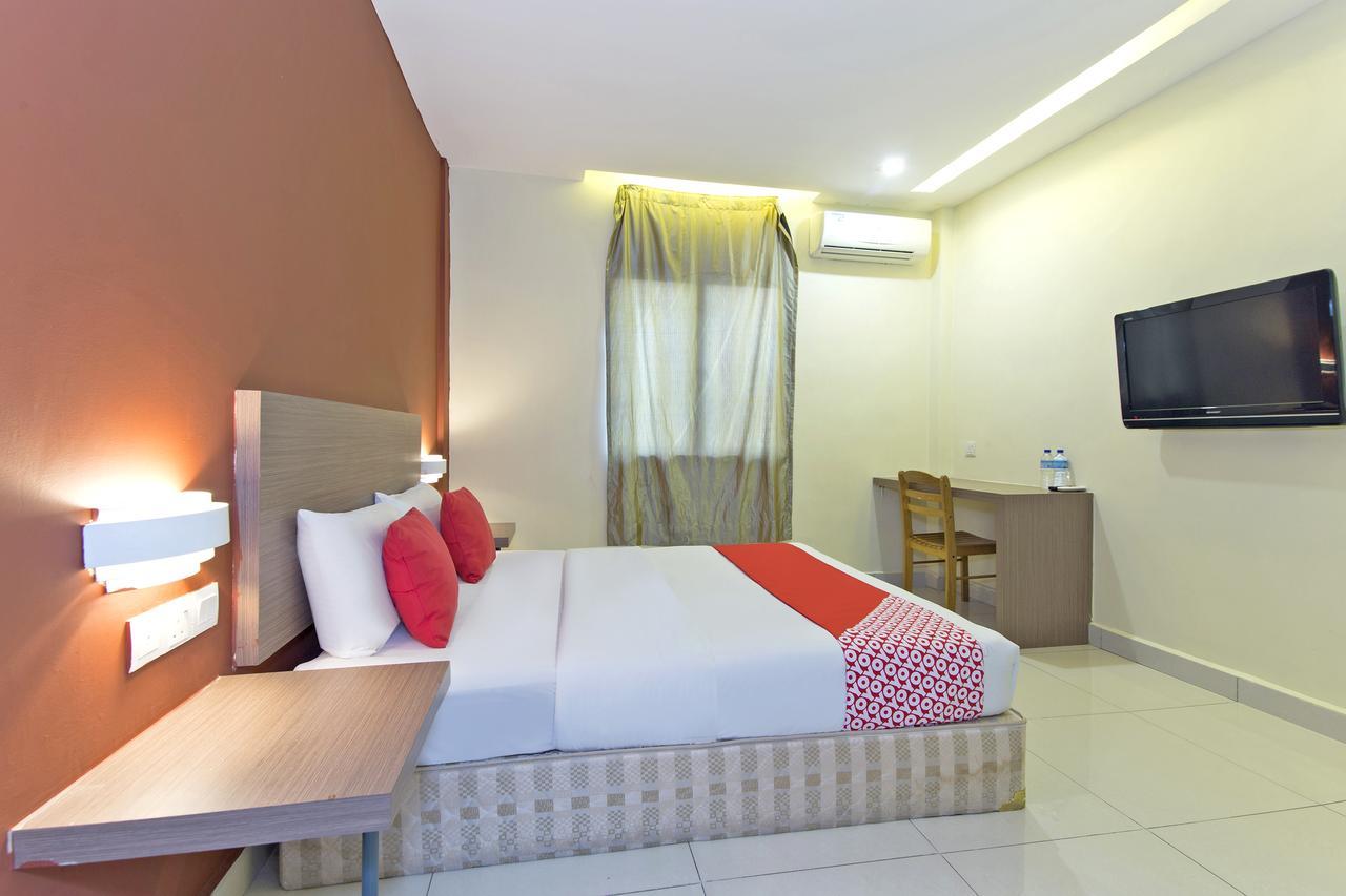 Archeotel Hotel Куала Лумпур Екстериор снимка