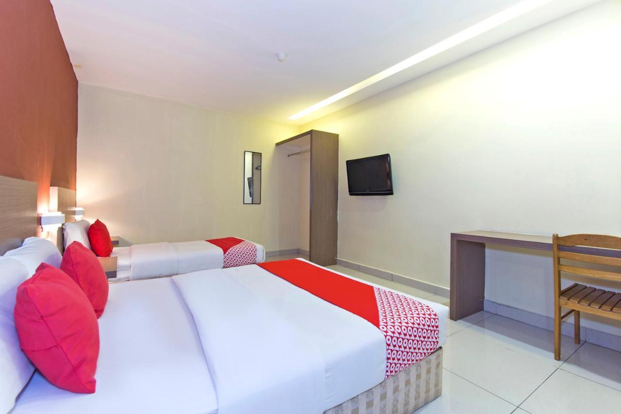 Archeotel Hotel Куала Лумпур Екстериор снимка