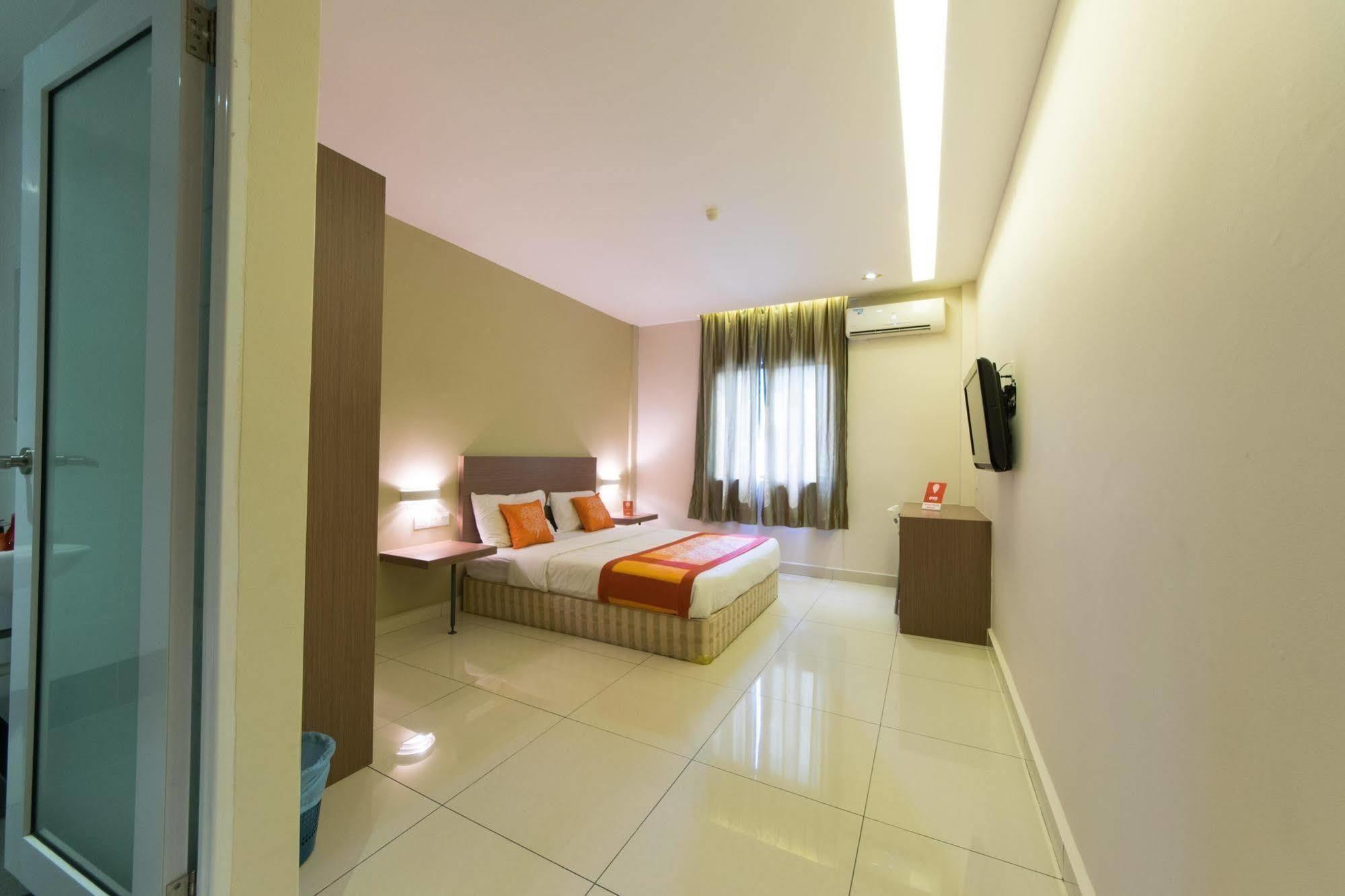 Archeotel Hotel Куала Лумпур Екстериор снимка